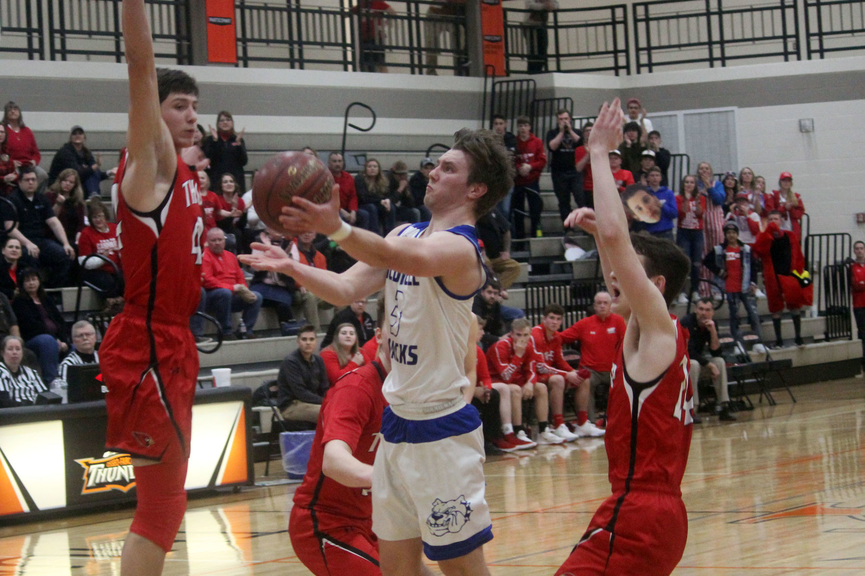 McDonell vs Thorp boys basketball at Osseo 3-12-20